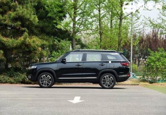 昌河Q7油耗多少 比较省油时尚感很强适合家用的suv