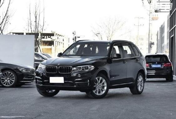 奥迪q7和宝马x5哪个好 奥迪Q7和宝马X5全方位对比