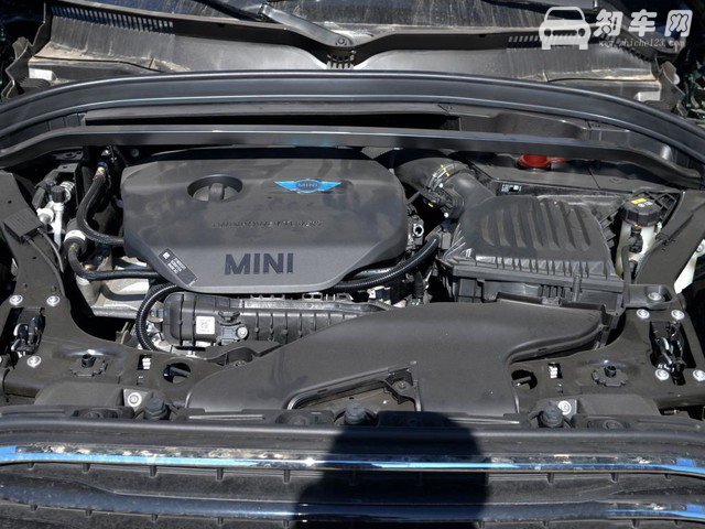 新款MINI COUNTRYMAN 新款MINI配置升级换装7速售价24.78-33.88万元