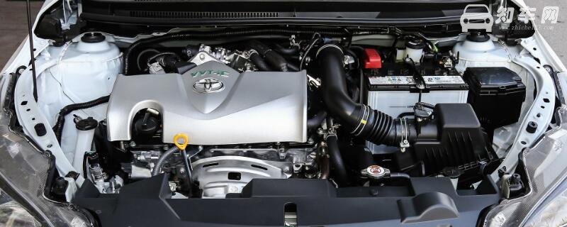 丰田YARiSL致享用的是什么发动机变速箱