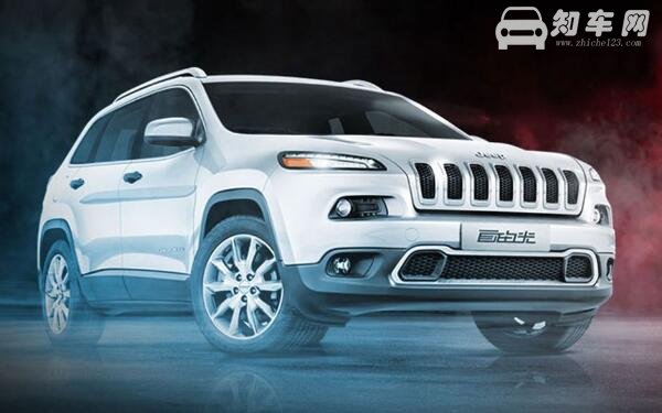 Jeep自由光新增车型上市 新车型动力搭载2.0L发动机售价仅19.68万
